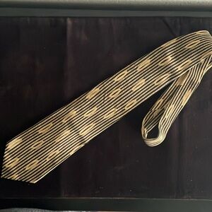 Vintage HUGO BOSS 100% Silk Necktie